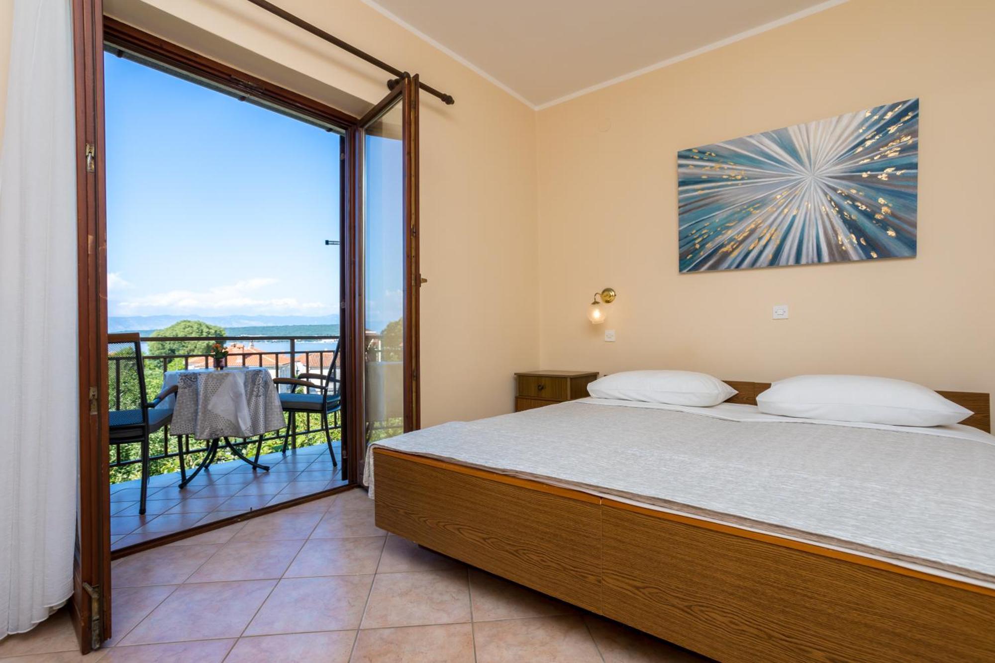 Apartments And Rooms Kod Keti Malinska Εξωτερικό φωτογραφία