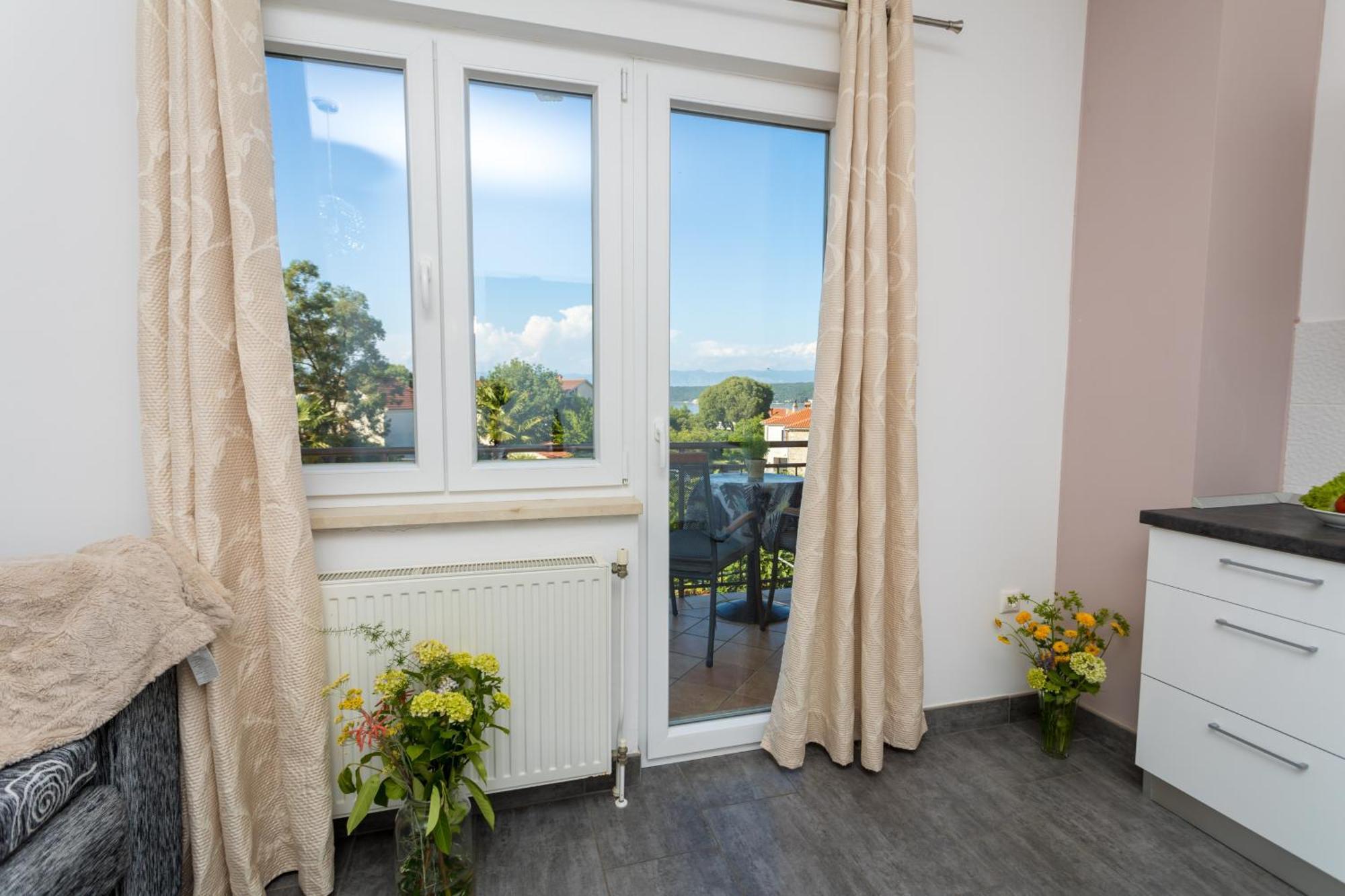 Apartments And Rooms Kod Keti Malinska Εξωτερικό φωτογραφία