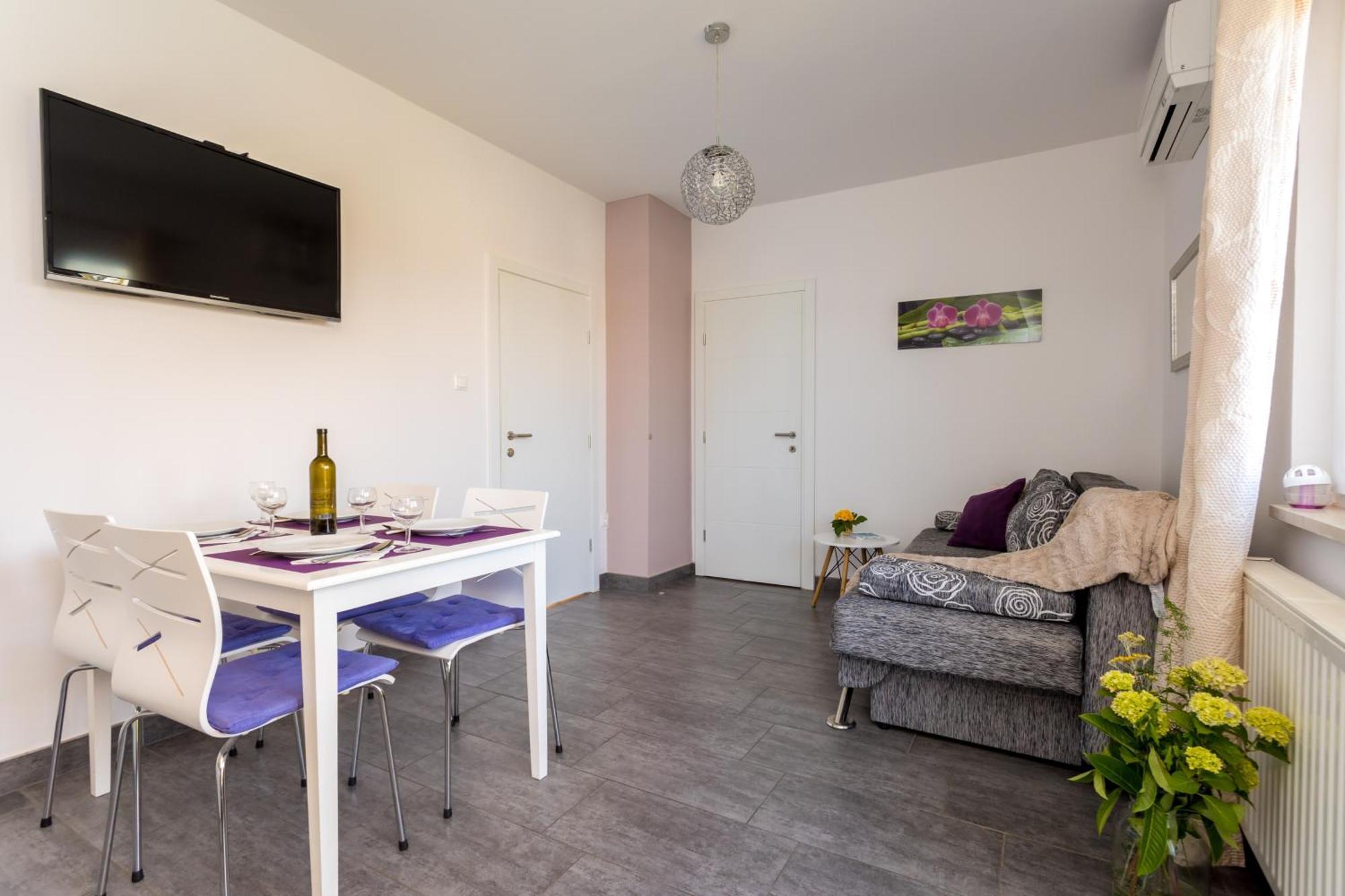 Apartments And Rooms Kod Keti Malinska Εξωτερικό φωτογραφία